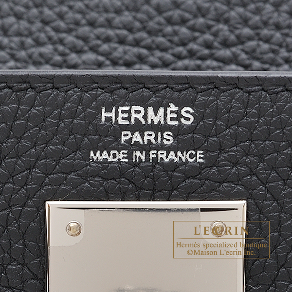 Brand New & Authentic Hermes Kelly Retourne 25 Rouge Casaque Togo Leather  Gold Hardware #hermes #hermessingapore #hermessg #hermesindonesia…