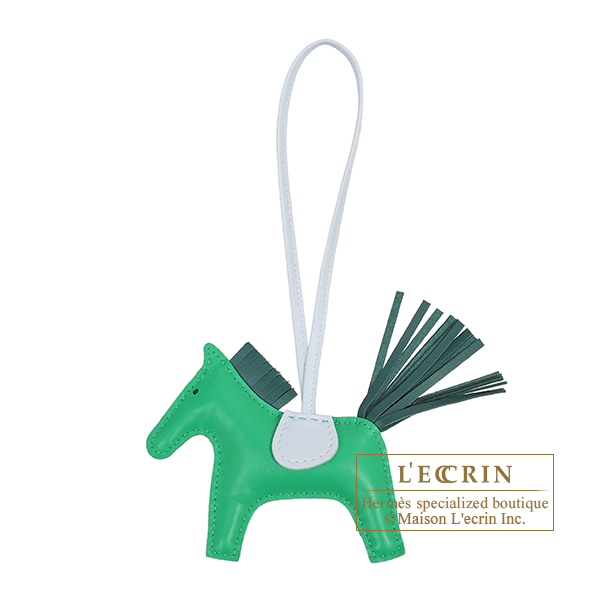 Hermes　Rodeo charm PM　Menthe/　Malachite　Agneau