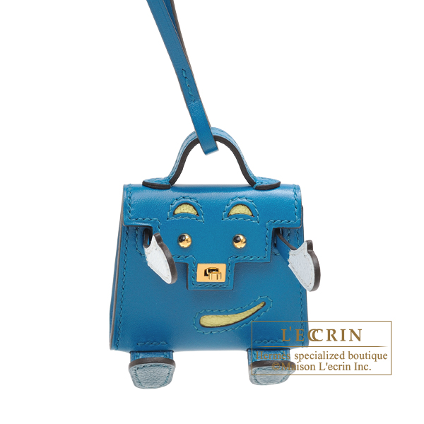 Hermes　Kelly Dole Charm　Blue izmir/Jaune bourgeon/Blue brume/Vert bosphore　Tadelakt leather/　Chevre myzore goatskin　Gold hardware