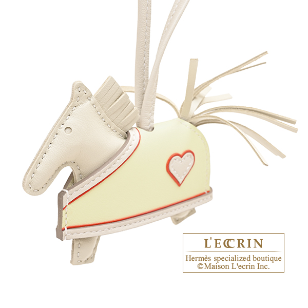 Hermes Rodeo charm Robeo Coeur PM Craie/Jaune milton/Rouge radieux Agneau/Swift leather