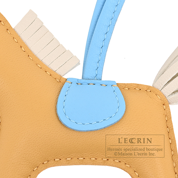 Hermes Rodeo charm PM Paille/Craie/Celeste Agneau