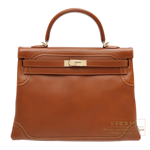 Hermes　Kelly Ghillies bag 35　Retourne　Fauve　Tadelakt leather　Champagne gold hardware