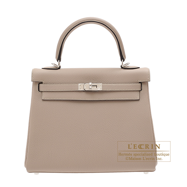 My Hermes Birkin 25 in Gris Tourterelle goes with everything. Dressing