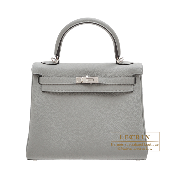 A Hermes Kelly 25 Retourne Gris Mouette Bag, Boxed full Set for sale at  auction on 20th October