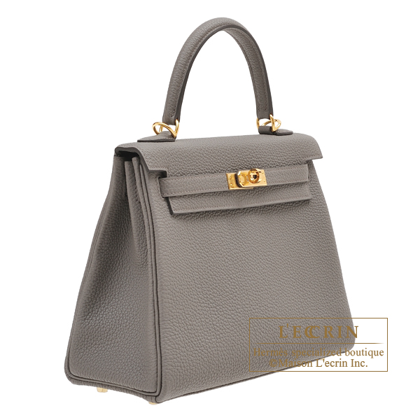 Hermes Black Togo Leather Gold Hardware Kelly Retourne 25 Bag Hermes