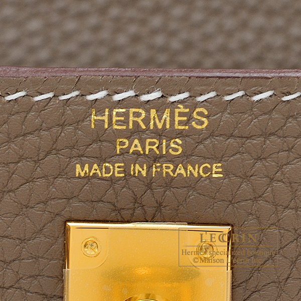 HERMÈS Kelly 25 handbag in Etoupe Togo leather with Gold hardware