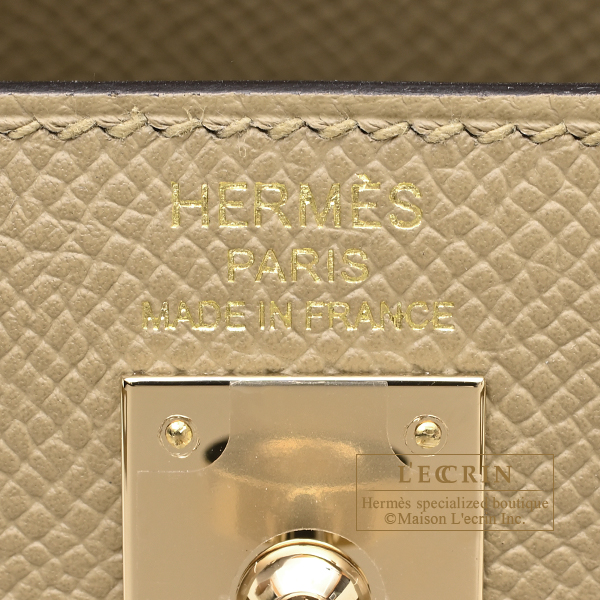 Hermes Kelly bag 25 Sellier Poussiere Epsom leather Champagne gold hardware
