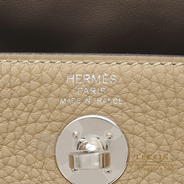 New Auth Hermes Lindy 26 Trench Clemence Gold Hardware Handbag