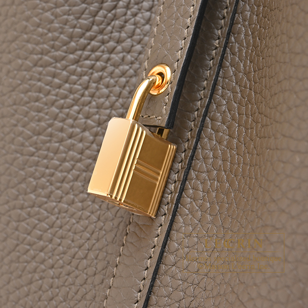 Hermes Picotin Lock bag 22/MM Vert loden Clemence leather Gold hardware