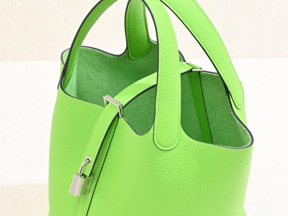 Granny bag detail 2