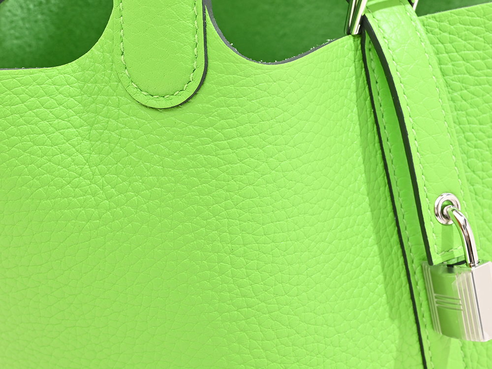 Granny bag detail 3